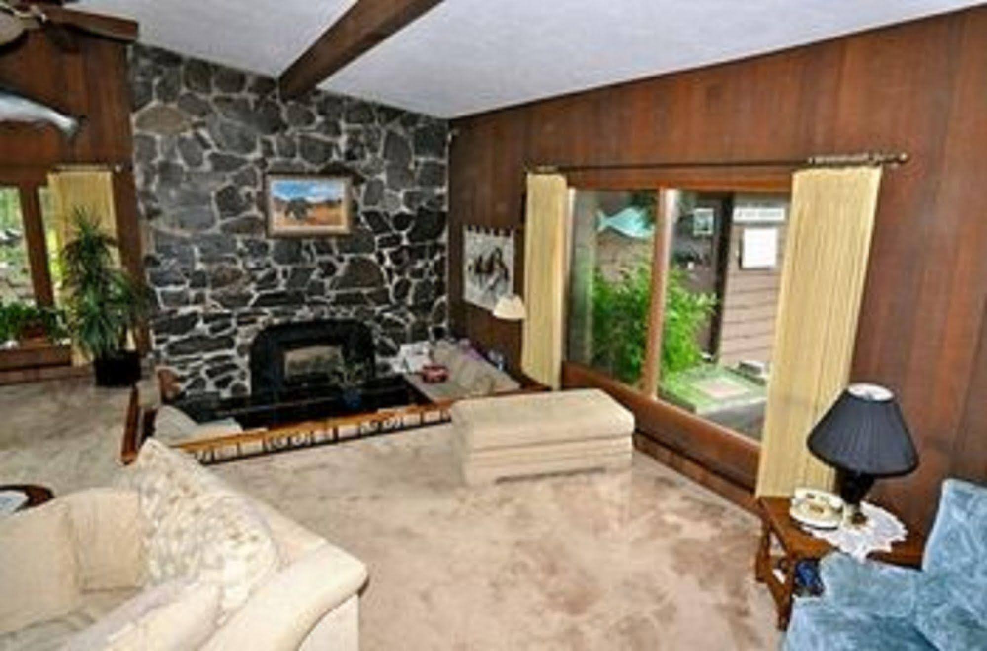 Soldotna B & B Lodge ภายนอก รูปภาพ
